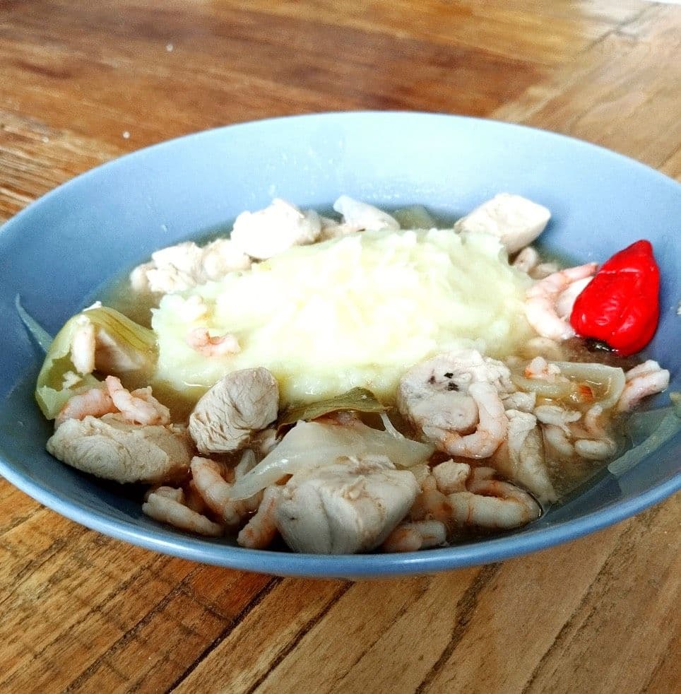 Liberias nationalrätt Dumboy och hot pepper soup.