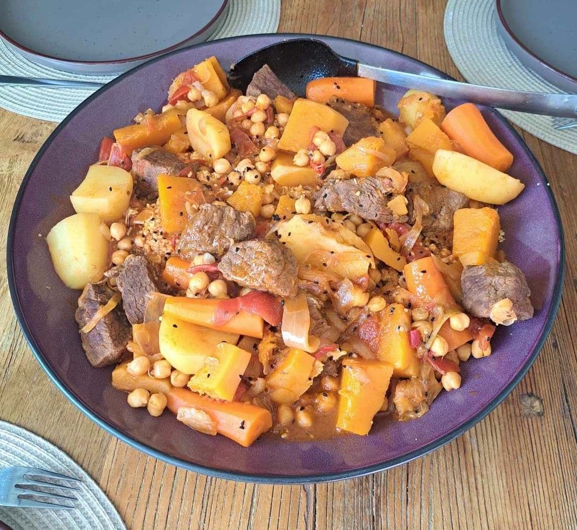 Libyens nationalrätt Couscous.